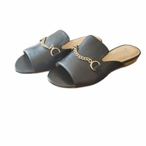 The Fix Slides size 9